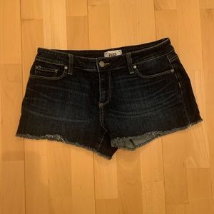 Paige Bobby jean short. Size 29